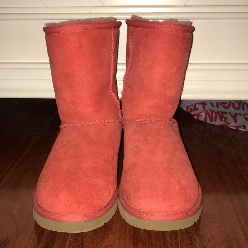 PINK UGG BOOTS NEVER WORN